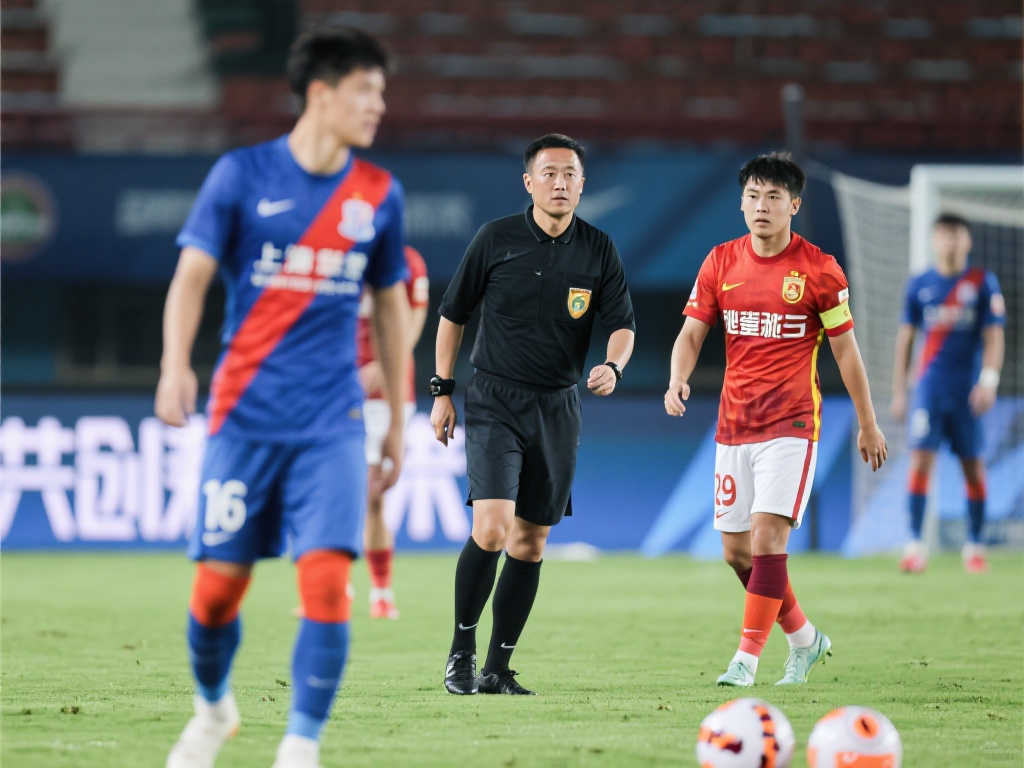 斯确实有几 斯确实有几